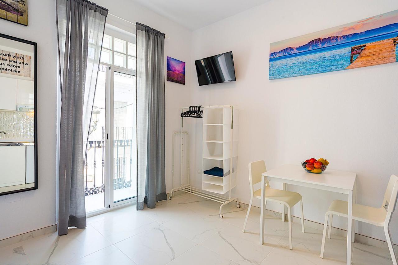 Nerja CityCenter A Bagian luar foto